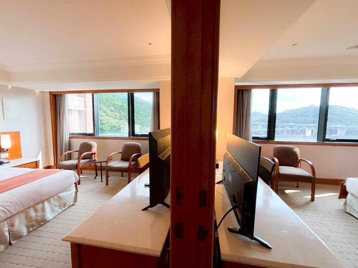 Hione Holiday Hotel Taipei Bagian luar foto