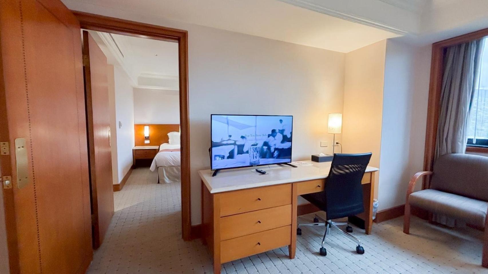Hione Holiday Hotel Taipei Bagian luar foto